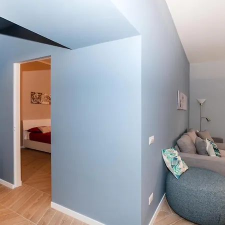 Domus Pietrae * Řím